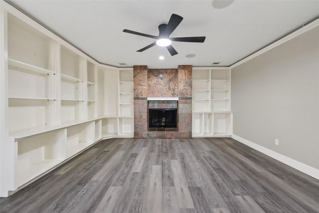 4002 Cedar Ridge Ct, Houston, TX 77082