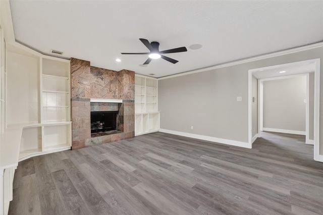 4002 Cedar Ridge Ct, Houston, TX 77082