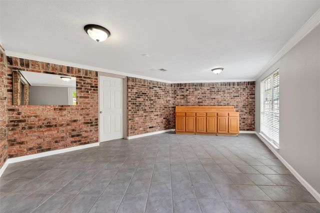 4002 Cedar Ridge Ct, Houston, TX 77082