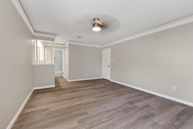 4002 Cedar Ridge Ct, Houston, TX 77082