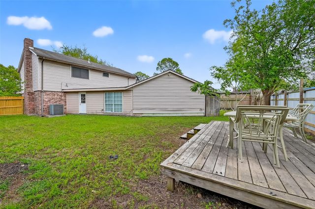 4002 Cedar Ridge Ct, Houston, TX 77082