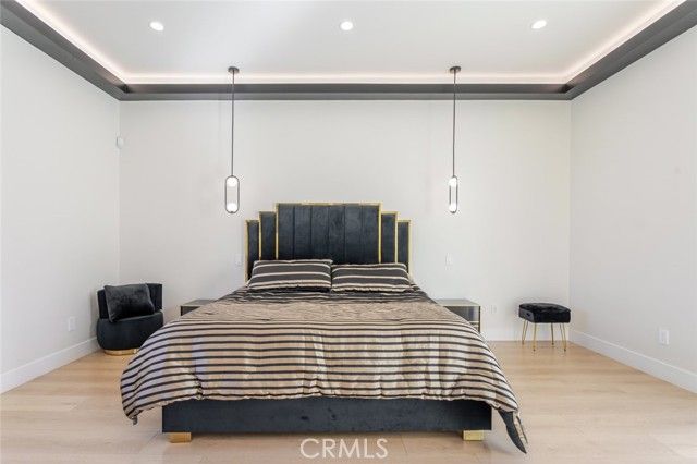 7714 Lasaine Avenue, Northridge (los Angeles), CA 91325