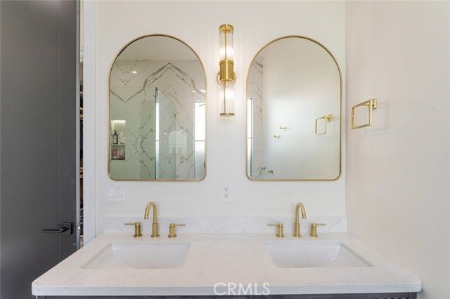 7714 Lasaine Avenue, Northridge (los Angeles), CA 91325