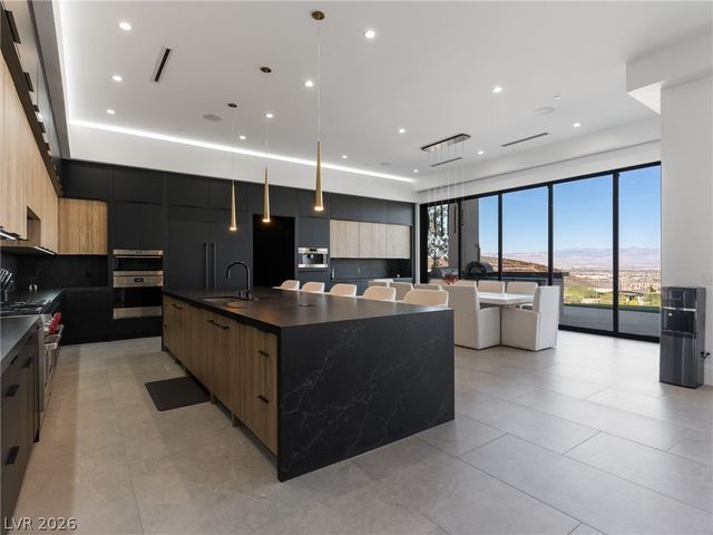 25 Rockstream Drive, Henderson, NV 89012