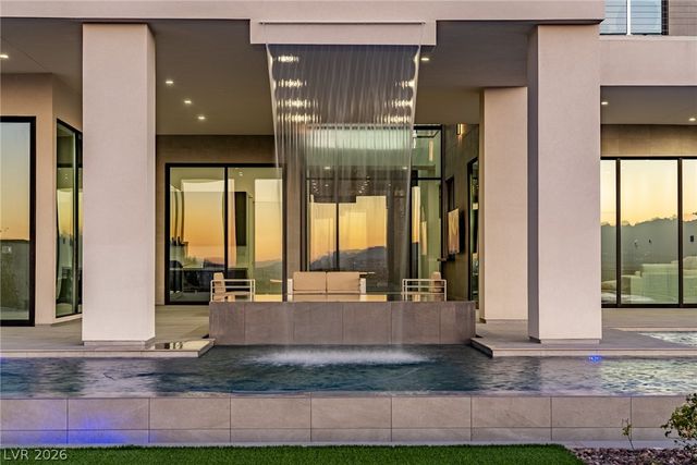 25 Rockstream Drive, Henderson, NV 89012