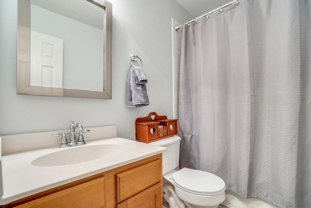 108 High Meadows Court, Decatur, TX 76234