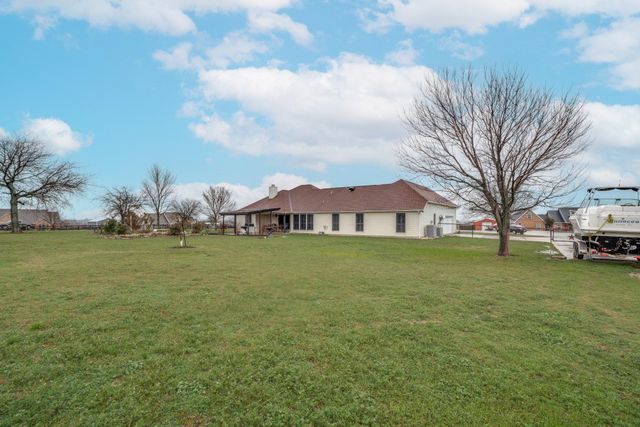 108 High Meadows Court, Decatur, TX 76234