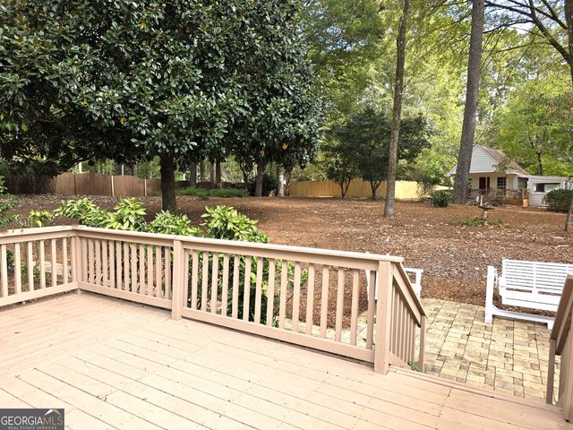 115 Essex Circle, Fayetteville, GA 30215