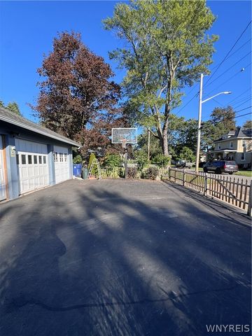 38 Harrison Avenue, Lockport City, NY 14094