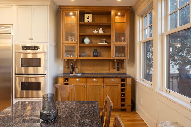 1770 Knox Avenue S, Minneapolis, MN 55403