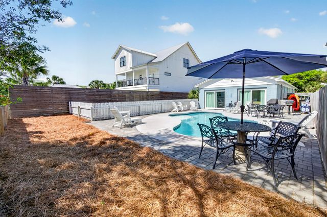 85 Shirah Street, Destin, FL 32541