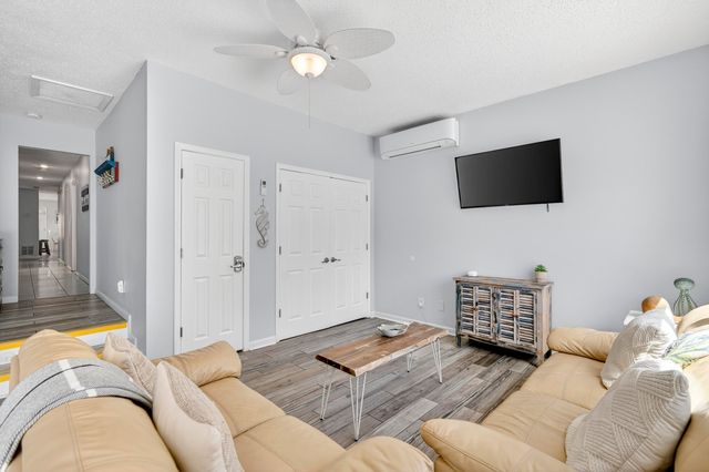 85 Shirah Street, Destin, FL 32541