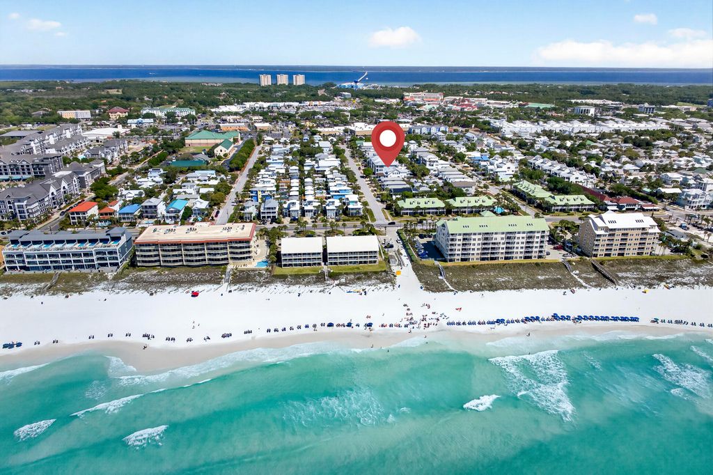 85 Shirah Street, Destin, FL 32541