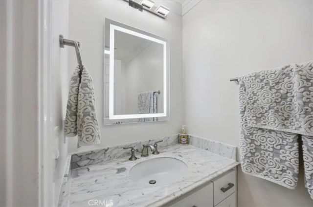 2584 Woodbury Drive, Torrance, CA 90503