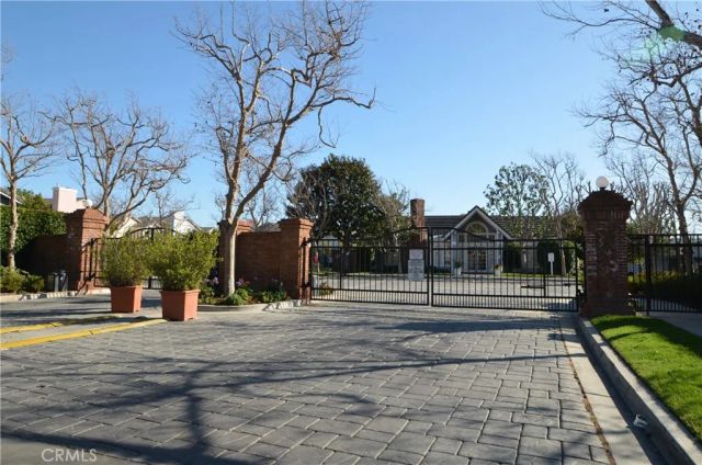 2584 Woodbury Drive, Torrance, CA 90503