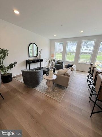 206 DECLAN CT, Downingtown, PA 19335