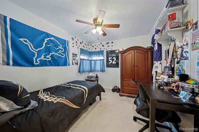 11849 Four Lakes Drive, South Lyon, MI 48178