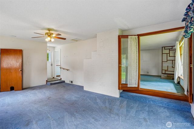 27821 SE 197th Street, Maple Valley, WA 98038
