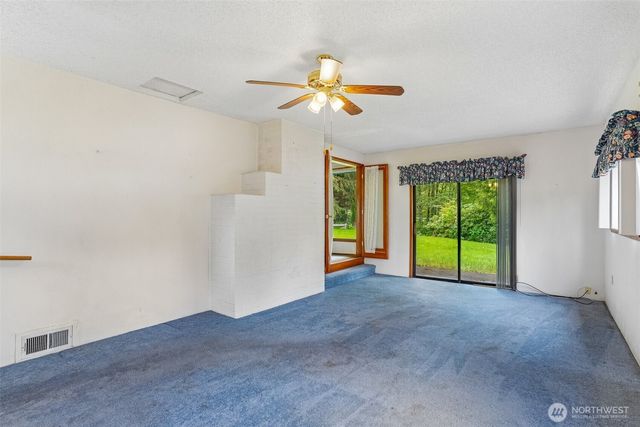 27821 SE 197th Street, Maple Valley, WA 98038