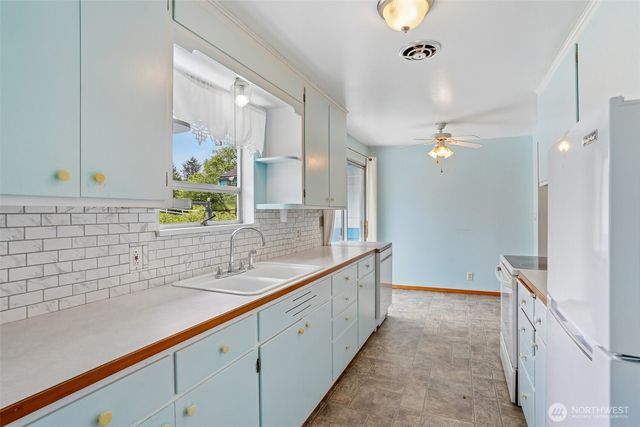27821 SE 197th Street, Maple Valley, WA 98038