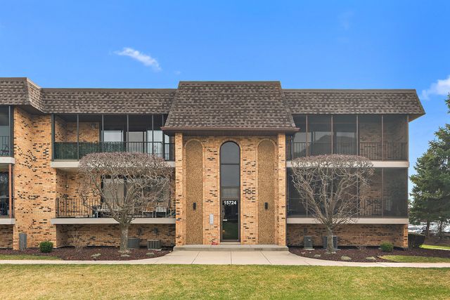 15724 Brassie Court 2N, Orland Park, IL 60462