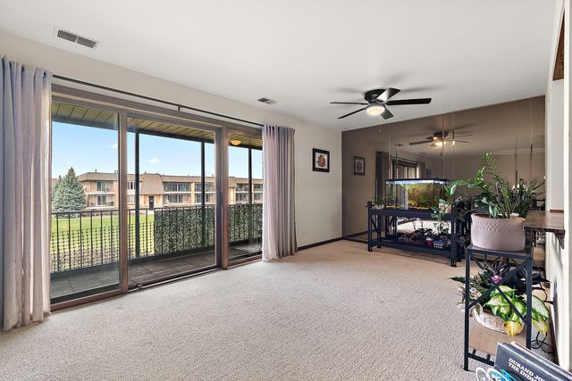 15724 Brassie Court 2N, Orland Park, IL 60462