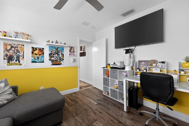 311 NW 93rd Terrace, Pembroke Pines, FL 33024