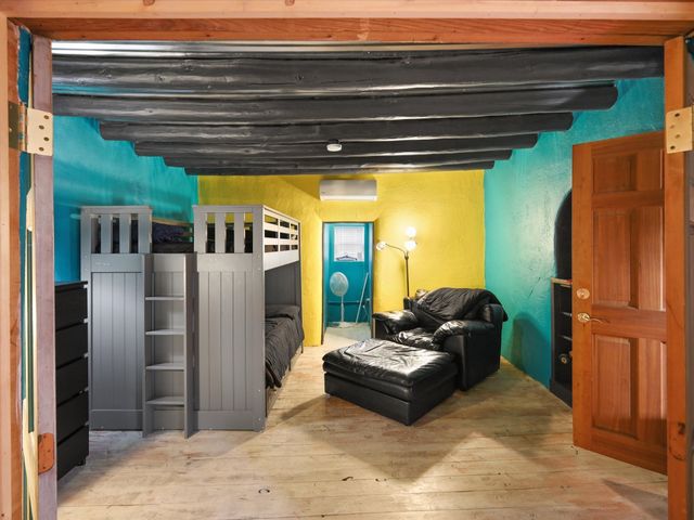 510 and 512 Anglada Ln, Taos, NM 87571