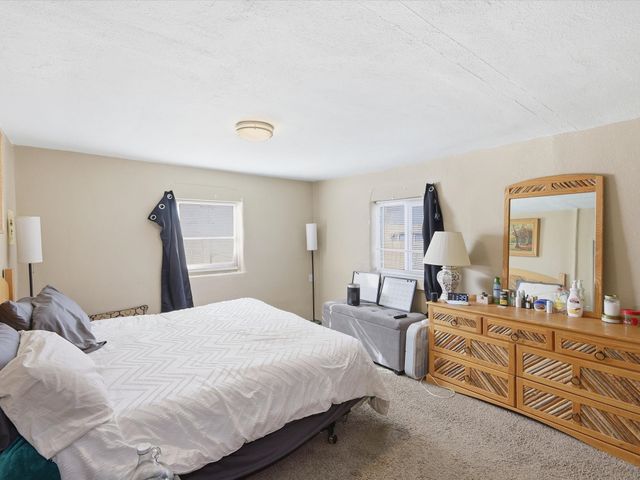 510 and 512 Anglada Ln, Taos, NM 87571