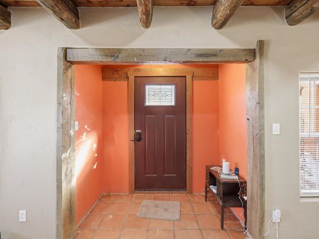 510 and 512 Anglada Ln, Taos, NM 87571