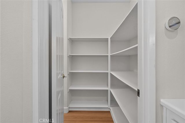 90 Topaz, Irvine, CA 92602