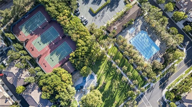 90 Topaz, Irvine, CA 92602