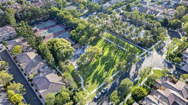 90 Topaz, Irvine, CA 92602