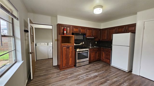 604 Sun Valley Drive, Denton, TX 76209