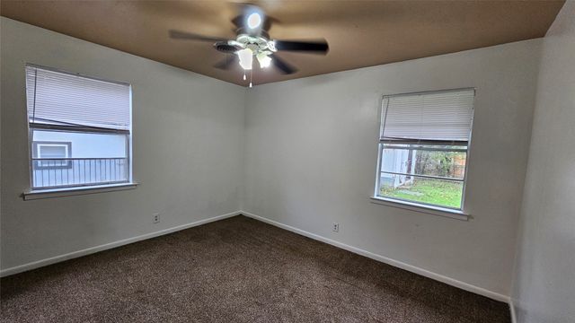 604 Sun Valley Drive, Denton, TX 76209