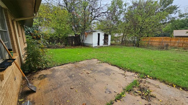 604 Sun Valley Drive, Denton, TX 76209
