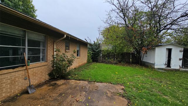 604 Sun Valley Drive, Denton, TX 76209