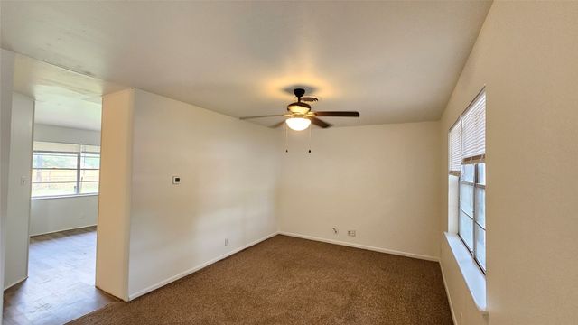 604 Sun Valley Drive, Denton, TX 76209