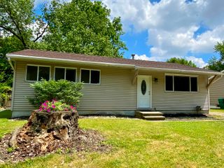 5545 S Sprinkle Road, Portage City, MI 49002