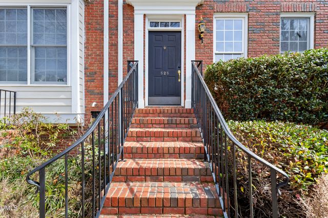 525 Copperline Drive, Chapel Hill, NC 27516