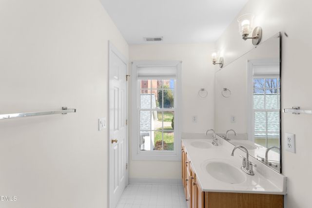 525 Copperline Drive, Chapel Hill, NC 27516