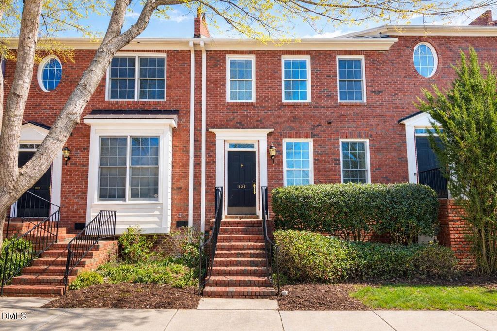 525 Copperline Drive, Chapel Hill, NC 27516