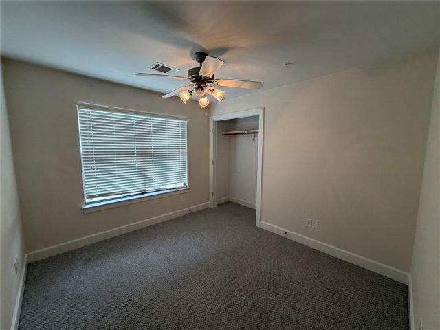 8715 Meadowcroft Drive 1204, Houston, TX 77063