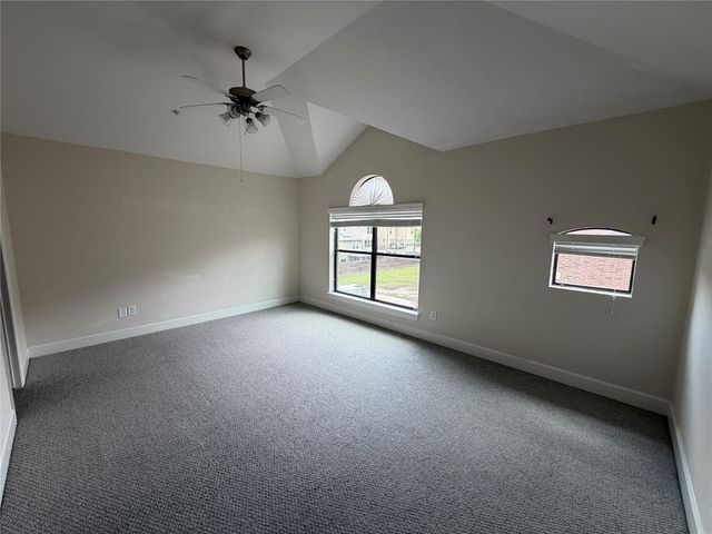 8715 Meadowcroft Drive 1204, Houston, TX 77063