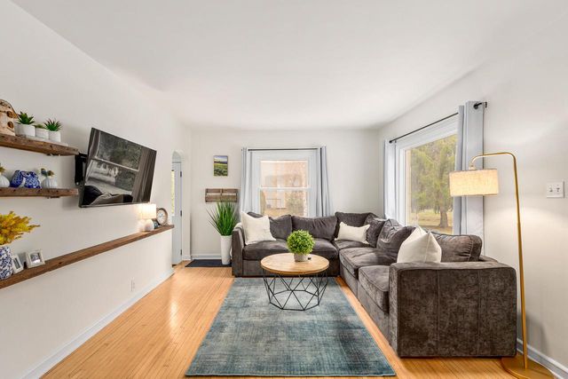 15160 W Burleigh ROAD, Brookfield, WI 53005