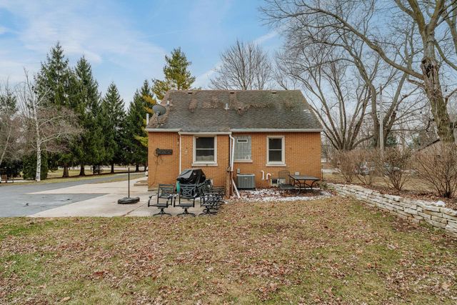 15160 W Burleigh ROAD, Brookfield, WI 53005