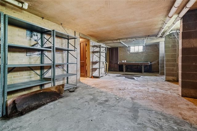 390 E College Street, Alliance, OH 44601