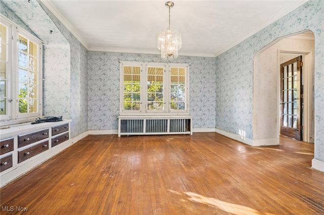 390 E College Street, Alliance, OH 44601