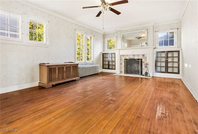 390 E College Street, Alliance, OH 44601