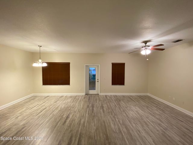 6124 Serene Place, Melbourne, FL 32904